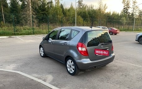 Mercedes-Benz A-Класс, 2012 год, 670 000 рублей, 5 фотография