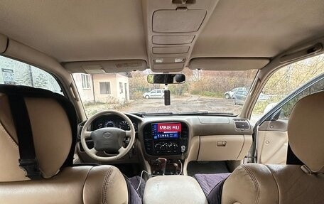 Toyota Land Cruiser 100 рестайлинг 2, 2000 год, 1 100 000 рублей, 7 фотография