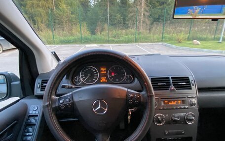 Mercedes-Benz A-Класс, 2012 год, 670 000 рублей, 11 фотография