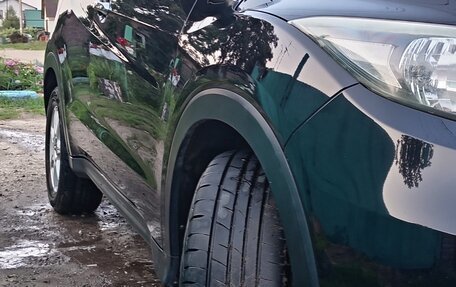Honda Vezel, 2014 год, 1 660 000 рублей, 15 фотография
