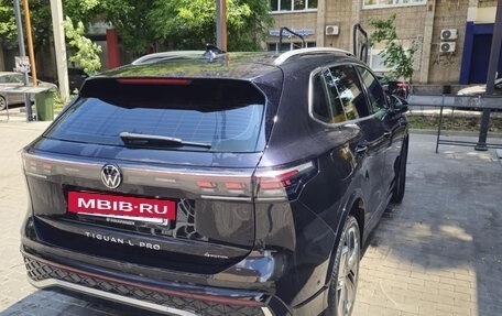 Volkswagen Tiguan, 2024 год, 4 350 000 рублей, 3 фотография
