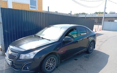 Chevrolet Cruze II, 2013 год, 700 000 рублей, 3 фотография