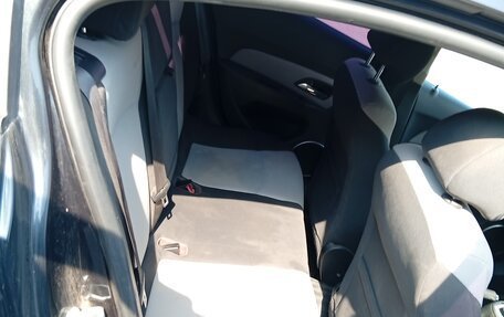 Chevrolet Cruze II, 2013 год, 700 000 рублей, 8 фотография