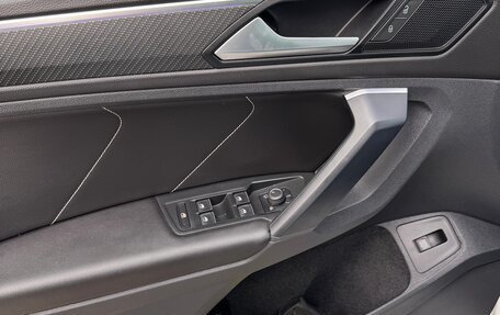 Volkswagen Tiguan II, 2021 год, 4 250 000 рублей, 11 фотография
