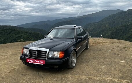 Mercedes-Benz E-Класс, 1992 год, 1 500 000 рублей, 3 фотография