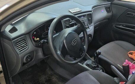 KIA Rio II, 2010 год, 415 000 рублей, 5 фотография