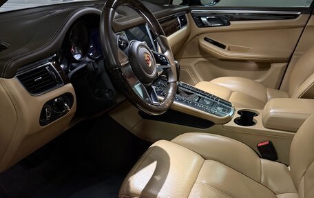 Porsche Macan I рестайлинг, 2017 год, 4 400 000 рублей, 9 фотография