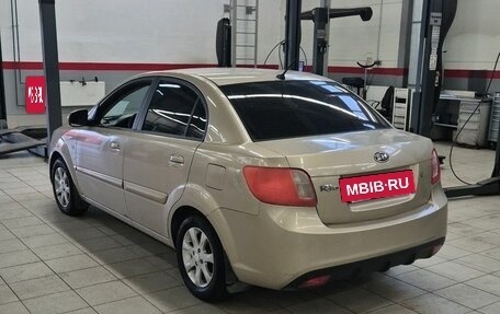 KIA Rio II, 2010 год, 415 000 рублей, 3 фотография