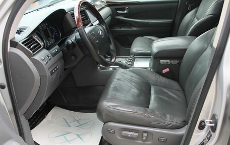Lexus LX III, 2009 год, 2 145 000 рублей, 10 фотография