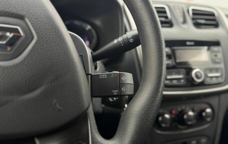 Renault Sandero II рестайлинг, 2017 год, 999 000 рублей, 27 фотография