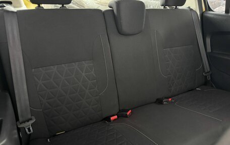 Renault Sandero II рестайлинг, 2017 год, 999 000 рублей, 32 фотография