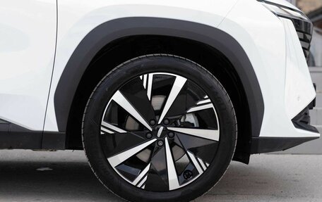 Geely Atlas, 2023 год, 2 820 000 рублей, 9 фотография