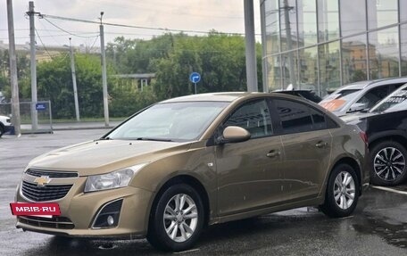 Chevrolet Cruze II, 2012 год, 790 000 рублей, 3 фотография