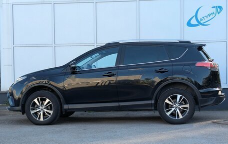 Toyota RAV4, 2018 год, 2 595 000 рублей, 10 фотография