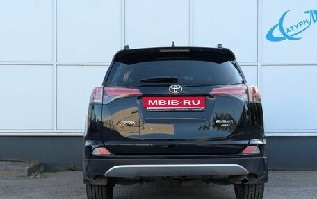 Toyota RAV4, 2018 год, 2 595 000 рублей, 7 фотография