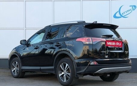 Toyota RAV4, 2018 год, 2 595 000 рублей, 9 фотография