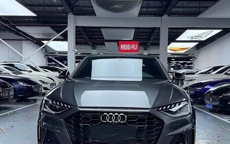 Audi A4, 2022 год, 2 290 000 рублей, 2 фотография
