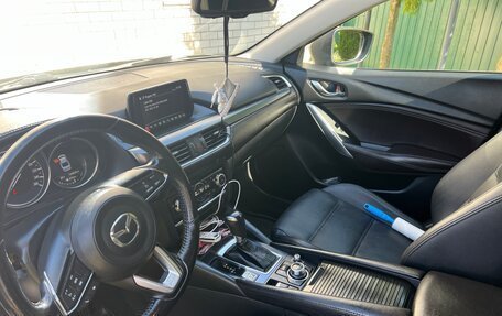 Mazda 6, 2017 год, 2 200 000 рублей, 8 фотография
