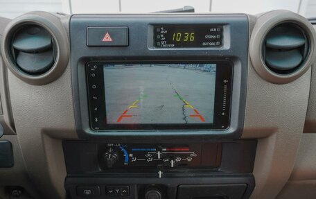 Toyota Land Cruiser 70, 2011 год, 3 785 000 рублей, 19 фотография