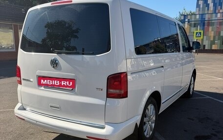 Volkswagen Multivan T5, 2012 год, 2 200 000 рублей, 6 фотография