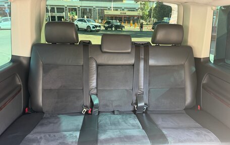 Volkswagen Multivan T5, 2012 год, 2 200 000 рублей, 15 фотография