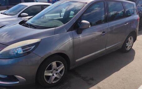 Renault Scenic III, 2015 год, 1 105 000 рублей, 2 фотография