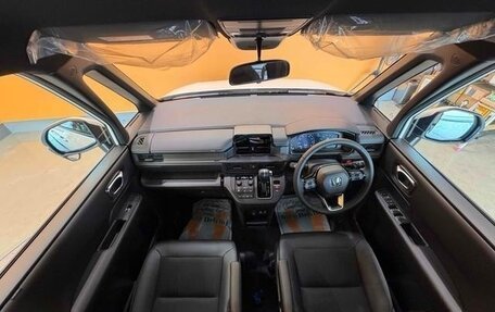 Honda Stepwgn, 2026 год, 2 550 000 рублей, 2 фотография