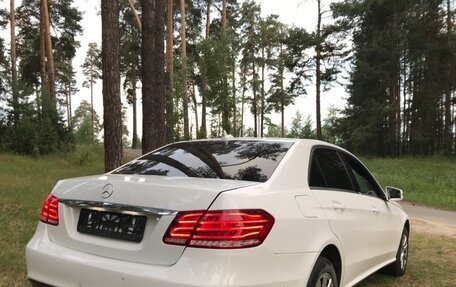 Mercedes-Benz E-Класс, 2015 год, 1 130 000 рублей, 5 фотография