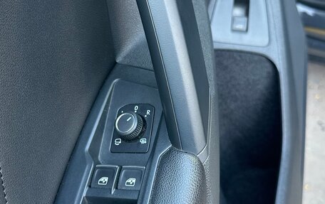 Volkswagen Tiguan II, 2020 год, 3 090 000 рублей, 11 фотография
