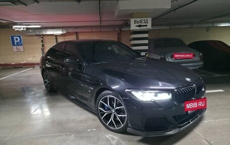 BMW 5 серия, 2021 год, 5 400 000 рублей, 2 фотография