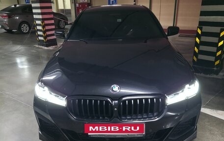 BMW 5 серия, 2021 год, 5 400 000 рублей, 3 фотография