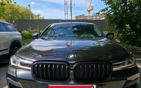 BMW 5 серия, 2021 год, 5 400 000 рублей, 13 фотография
