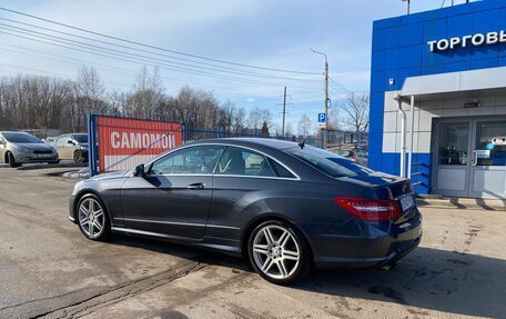 Mercedes-Benz E-Класс, 2012 год, 1 370 000 рублей, 4 фотография