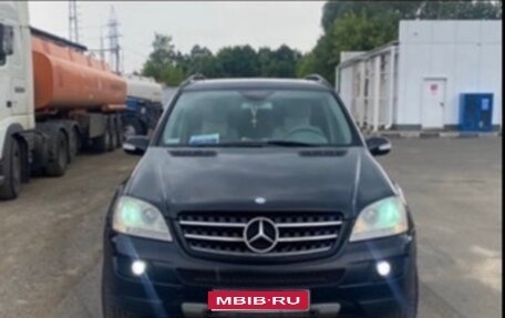 Mercedes-Benz M-Класс, 2005 год, 1 350 000 рублей, 1 фотография