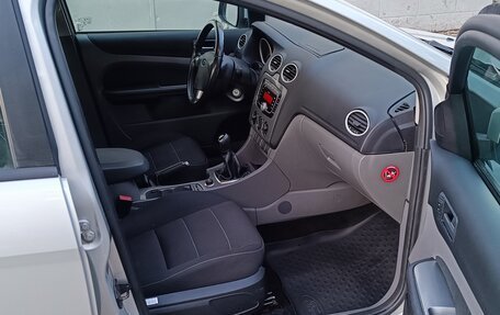 Ford Focus II рестайлинг, 2011 год, 530 000 рублей, 2 фотография