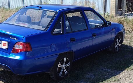 Daewoo Nexia I рестайлинг, 2011 год, 235 000 рублей, 2 фотография