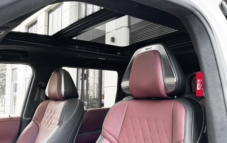 Infiniti QX80, 2025 год, 15 190 000 рублей, 25 фотография