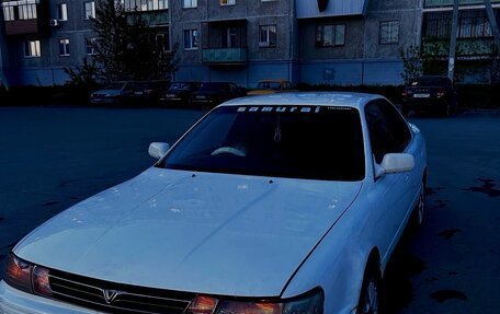 Toyota Vista, 1991 год, 150 000 рублей, 4 фотография