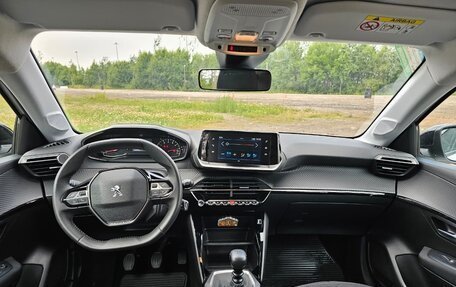 Peugeot 208 II, 2022 год, 1 900 000 рублей, 9 фотография
