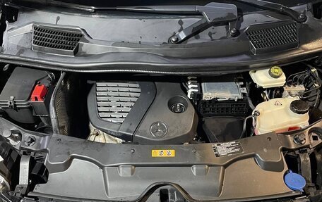 Mercedes-Benz V-Класс, 2019 год, 5 700 000 рублей, 10 фотография