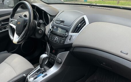 Chevrolet Cruze II, 2012 год, 885 000 рублей, 9 фотография