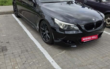 BMW 5 серия, 2003 год, 1 000 000 рублей, 4 фотография