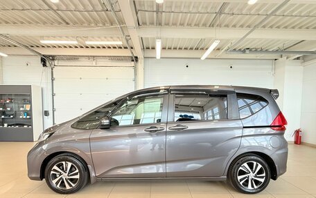 Honda Freed II, 2017 год, 1 649 000 рублей, 2 фотография
