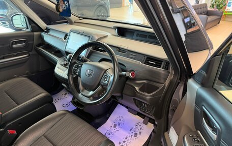 Honda Freed II, 2017 год, 1 649 000 рублей, 9 фотография