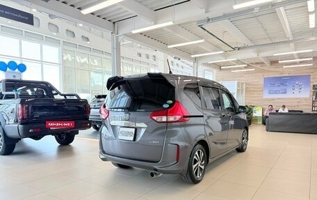 Honda Freed II, 2017 год, 1 649 000 рублей, 5 фотография