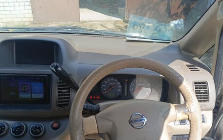 Nissan Serena II, 2002 год, 200 000 рублей, 13 фотография