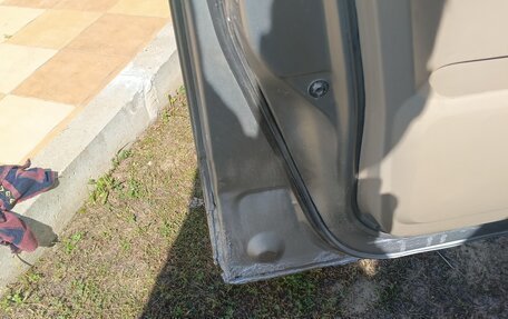 Nissan Serena II, 2002 год, 200 000 рублей, 27 фотография