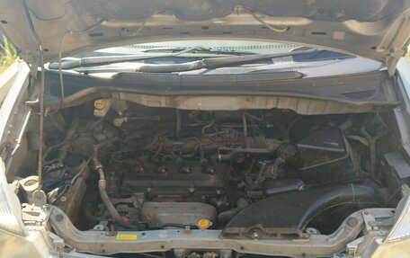 Nissan Serena II, 2002 год, 200 000 рублей, 32 фотография