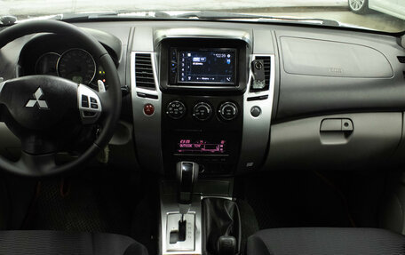 Mitsubishi Pajero Sport II рестайлинг, 2010 год, 1 529 000 рублей, 9 фотография