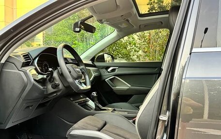 Audi Q3, 2022 год, 2 000 000 рублей, 7 фотография
